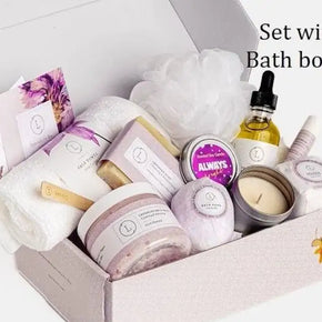 Lizush All Natural Lavender Gift Box with Bath Bomb and Shower Steamer - bath & body products