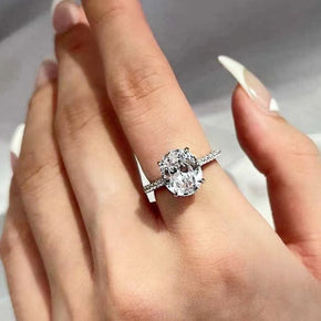 Platinum-Plated Side Stone 2 Carat Moissanite Ring